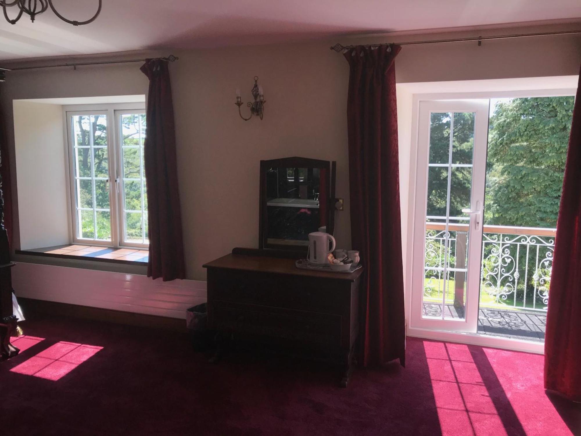 Great Trethew Manor Hotel & Self Catering Lodges Liskeard Rom bilde