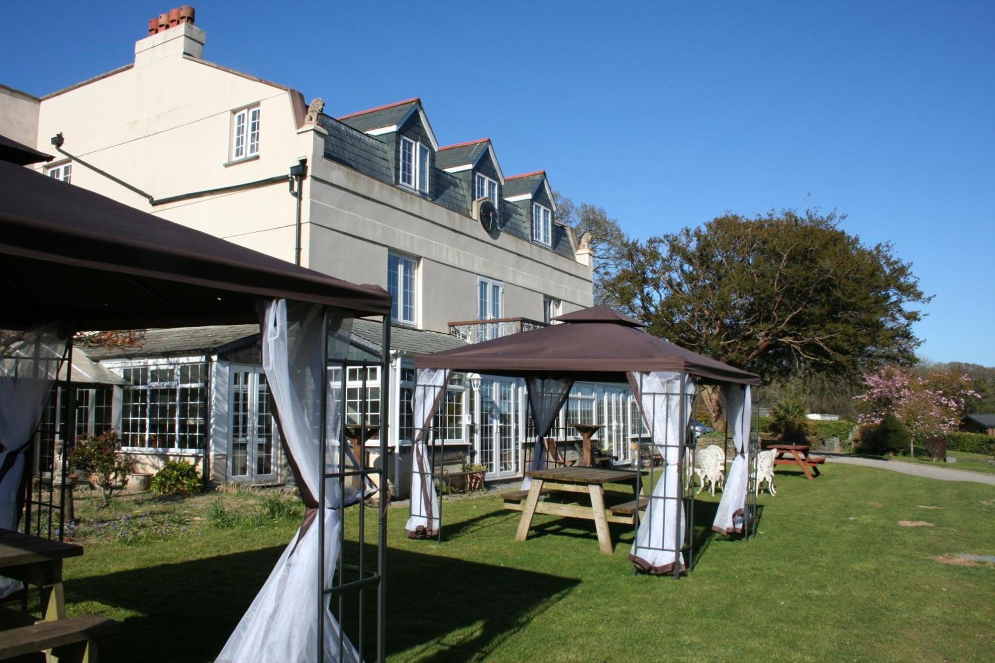 Great Trethew Manor Hotel & Self Catering Lodges Liskeard Eksteriør bilde
